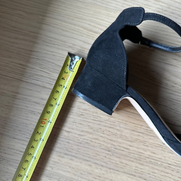 ALDO kitten pointed toe heels - Picture 4 of 4